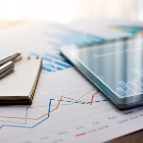 Geswchäftsentwicklung Kalkulation Expansion Foto iStock ipopba Geschäftsentwicklung Kalkulation Expansion Foto iStock ipopba