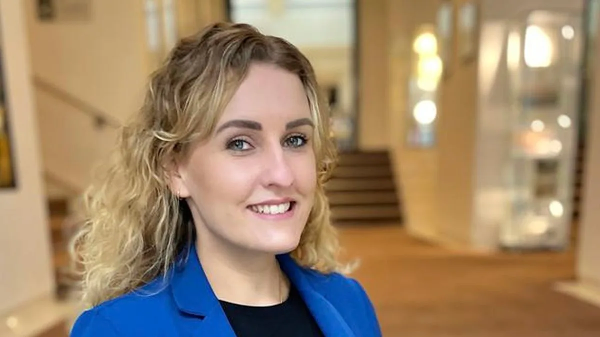 Adina Hotel Berlin Checkpoint Charlie Sina Dobslaw GM Foto Adina Hotels Adina Hotel Berlin Checkpoint Charlie Sina Dobslaw GM Foto Adina Hotels