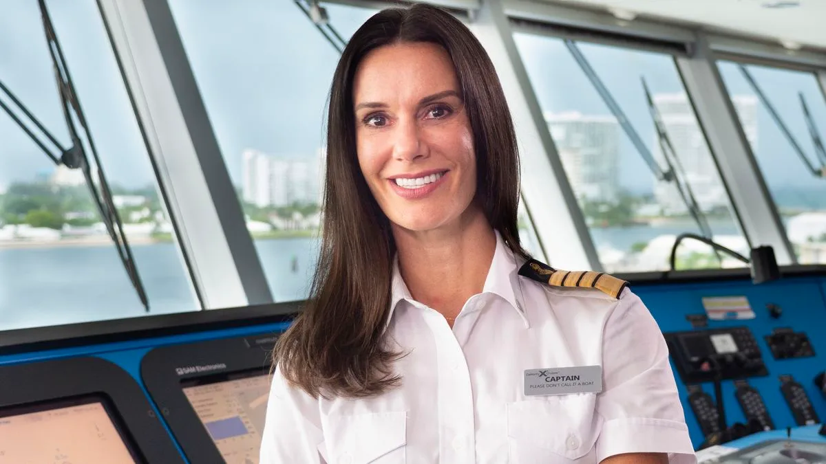 Mc Cue Kate Celebrity Cruises Captain Beyond Foto Celebrity Cruises Mc Cue Kate Celebrity Cruises Captain Beyond Foto Celebrity Cruises