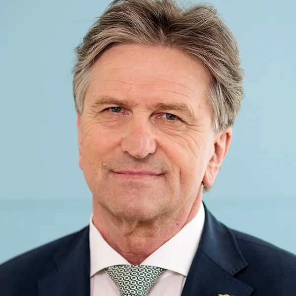 Lucha Manne Gesundheitsminister Baden Württemberg Grüne Lucha Manne Gesundheitsminister Baden Württemberg Grüne