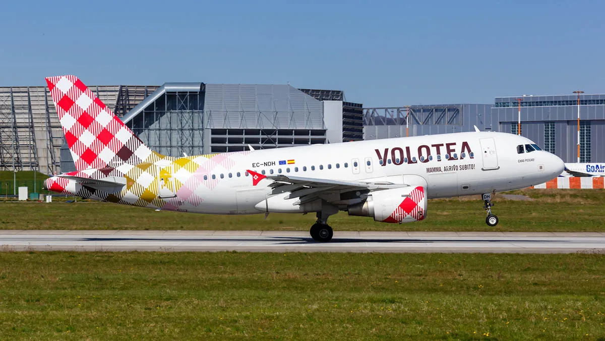 9df227b536c3-Volotea-Airbus-A319-iStock-Boarding1Now-1334530835 Volotea