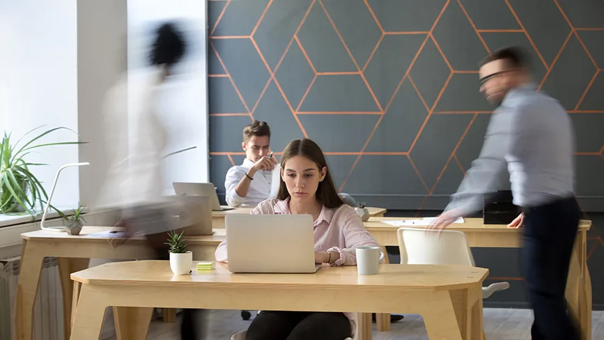 Hotel_Coworking_Foto iStock Fizkes Hotel_Coworking_Foto iStock Fizkes
