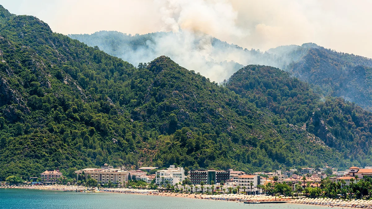 Türkei Mugla Marmaris Waldbrand Foto iStock Alizada Studios Türkei Mugla Marmaris Waldbrand Foto iStock Alizada Studios