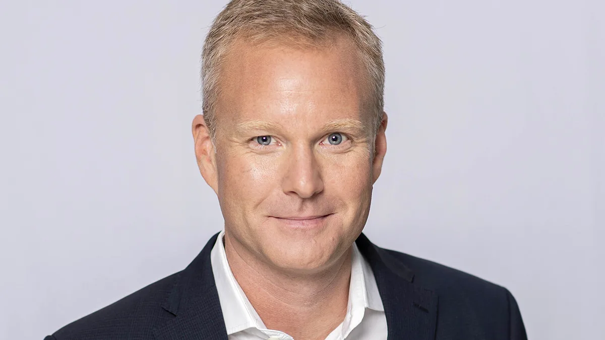 59e71f5eb7f9-Schikarsky-Sven-DER-Touristik-Produktmanager Schikarsky Sven DER Touristik Produktmanager.jpg
